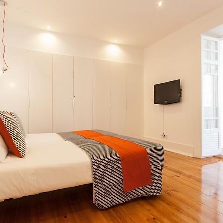 Design Sta Marta/ Liberdade Apartment Lisbon Bagian luar foto