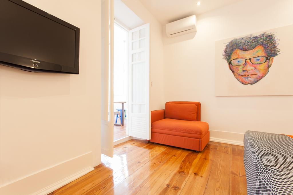 Design Sta Marta/ Liberdade Apartment Lisbon Bagian luar foto